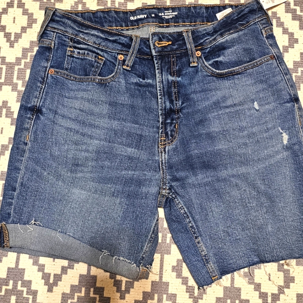 NWT Old Navy Denium Mid Length
